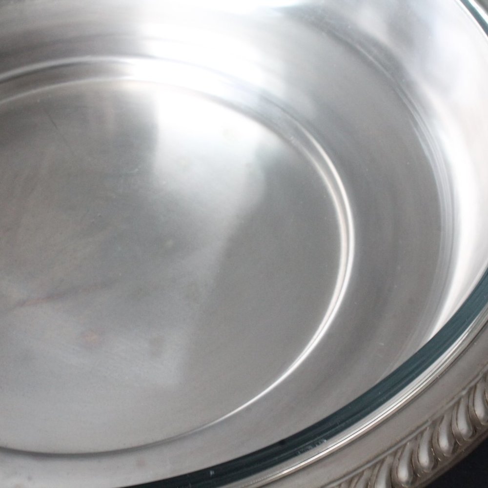 [RIDEAU PLATE] Lidded Silver Serving Tray with and Glass Dish - Picture 11 of 17
